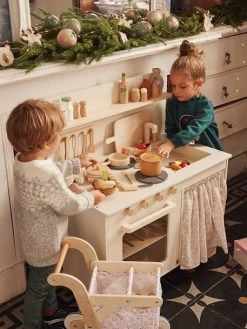 Cuisinette équipée Avec Rideau - En Bois FSC® Multicolore - Vertbaudet 9 Cuisinette équipée Avec Rideau - En Bois FSC® Multicolore - Vertbaudet -Périphériques Pour Enfants cuisinette equipee avec rideau en bois fsc 3